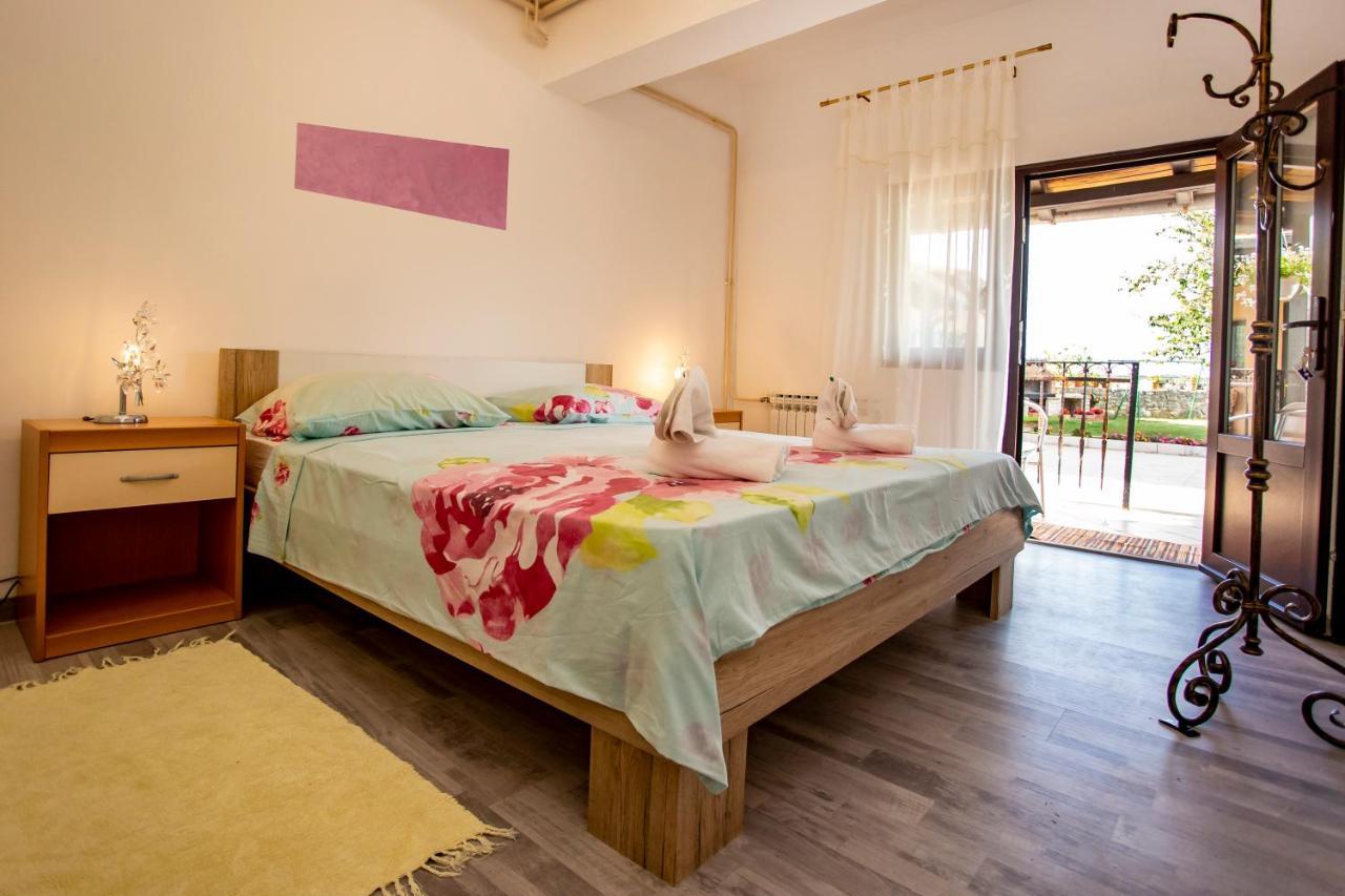 Apartmani Jurman Matohanci Экстерьер фото
